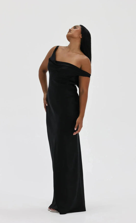Natalie Rolt Monika Gown Black