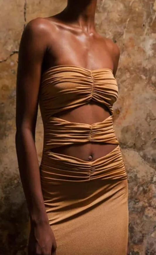 SELLING Maygel Coronel Dorato Dress