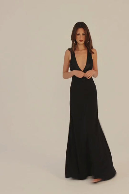 Ance Gria Rosa Gown Black