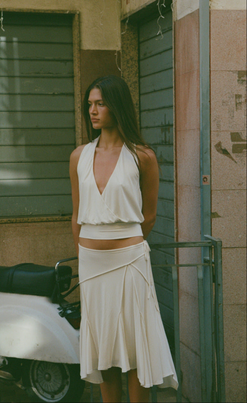 With Jean Sharni Set Off White